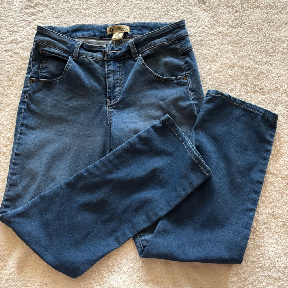Democracy Straight Leg Jeans